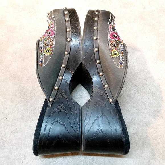 No Boundaries Womens Fire Size 7 Gray Slip On Beaded Platform Mules - Picture 9 of 11